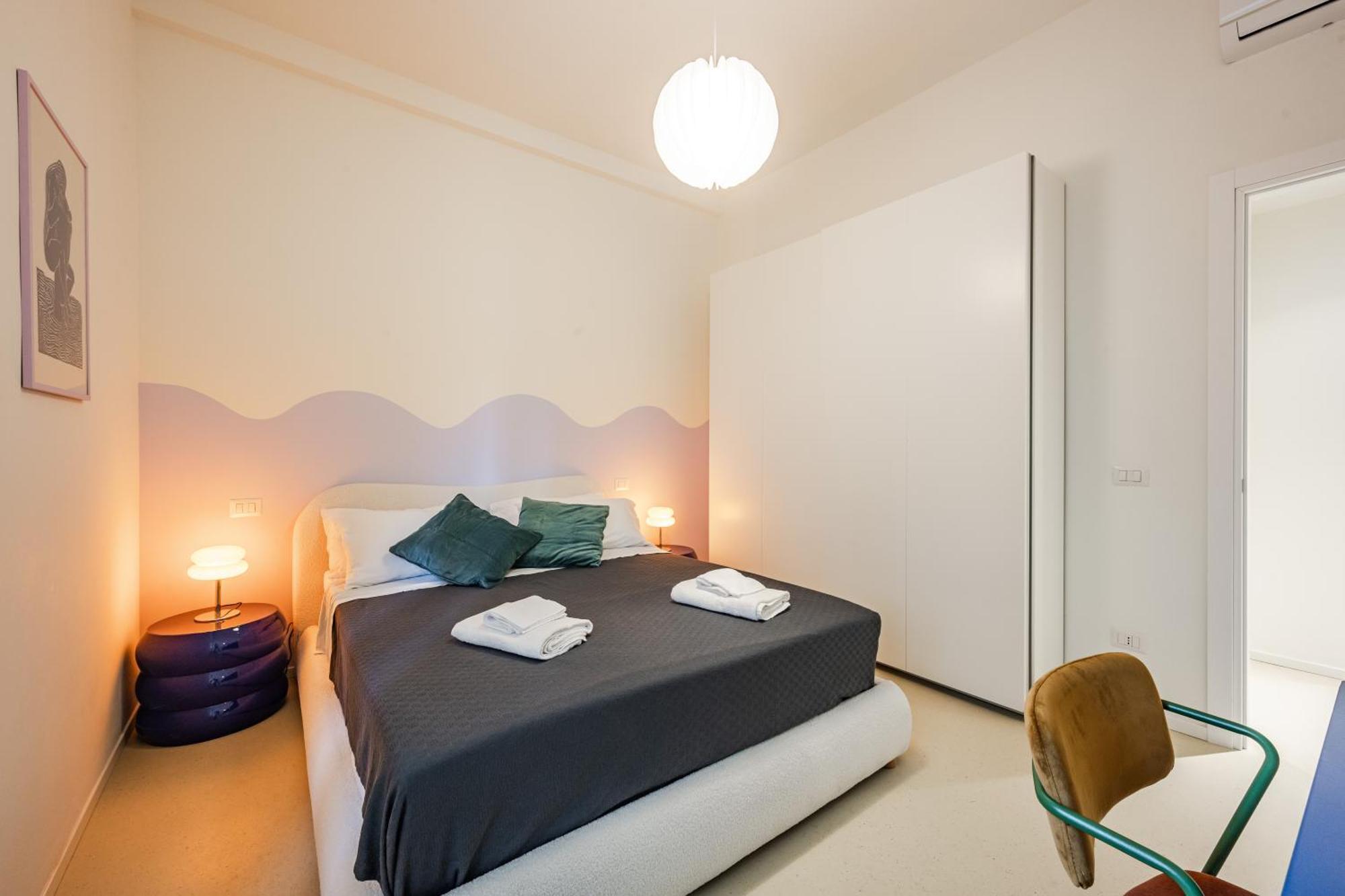 Design And Silence - Wide Renovated 2 Stops Form Apartment Mailand